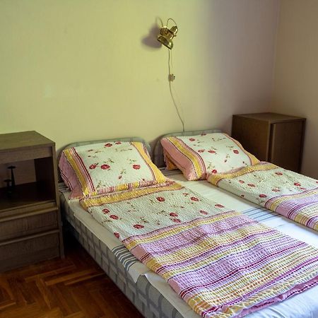 Pávai Apartman Hajdúszoboszló Exterior foto