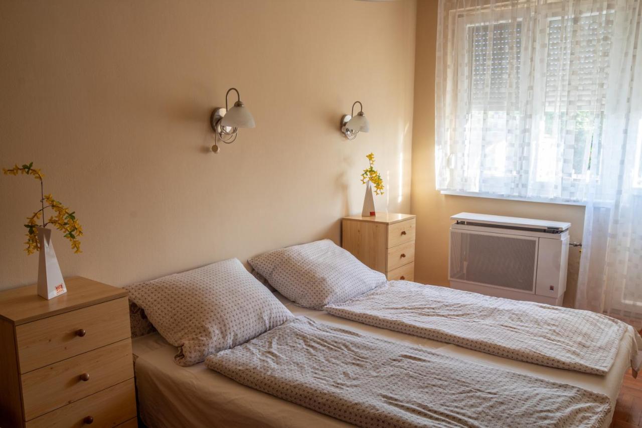 Pávai Apartman Hajdúszoboszló Exterior foto