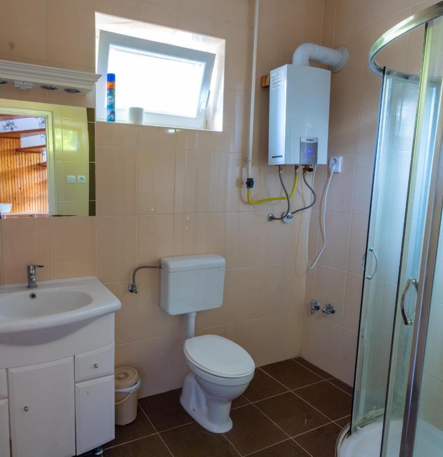 Pávai Apartman Hajdúszoboszló Exterior foto