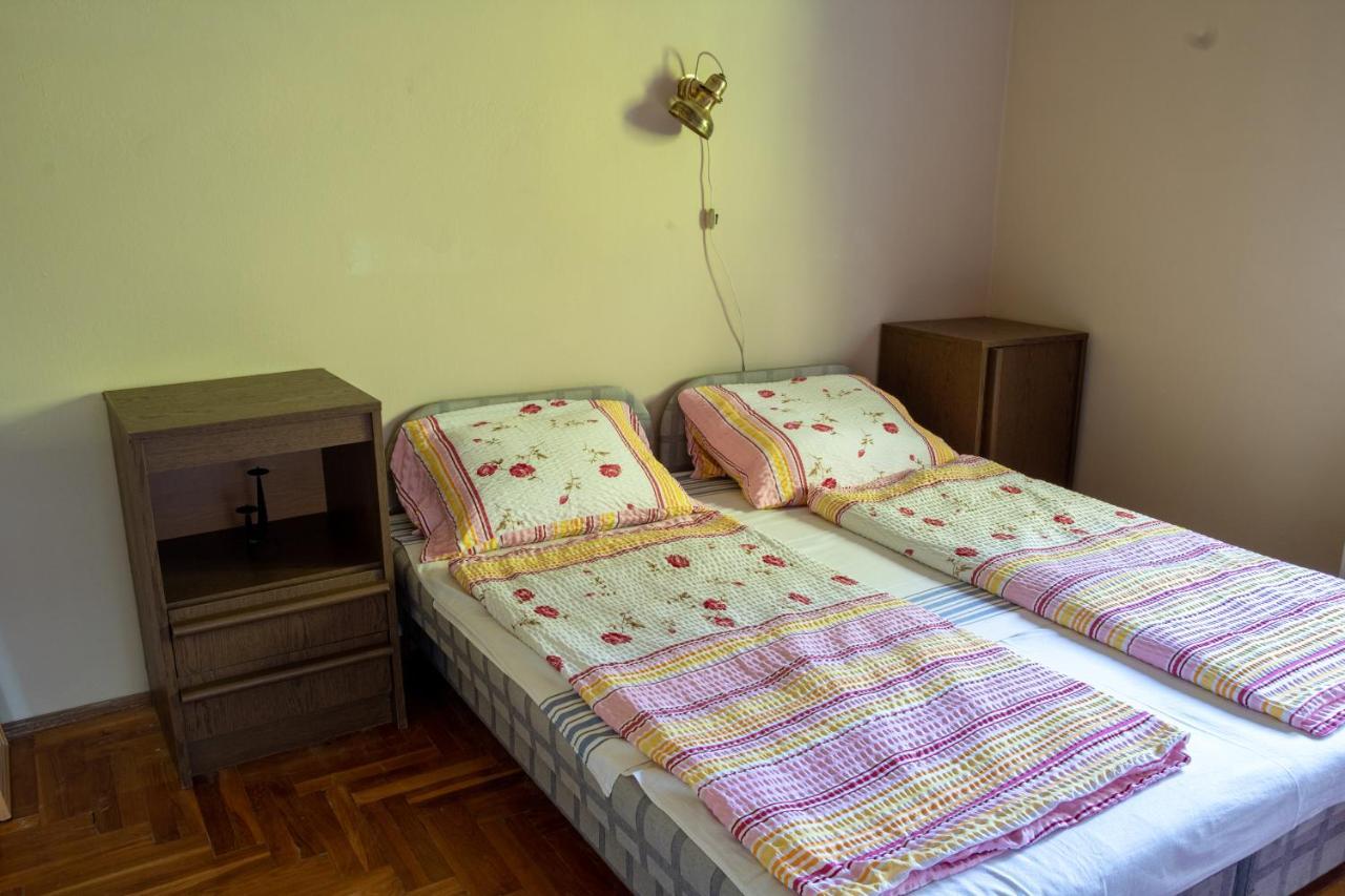 Pávai Apartman Hajdúszoboszló Exterior foto